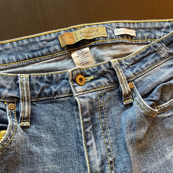 Old Navy jeans - women’s curvy - size 12 short - Picture 1 of 5